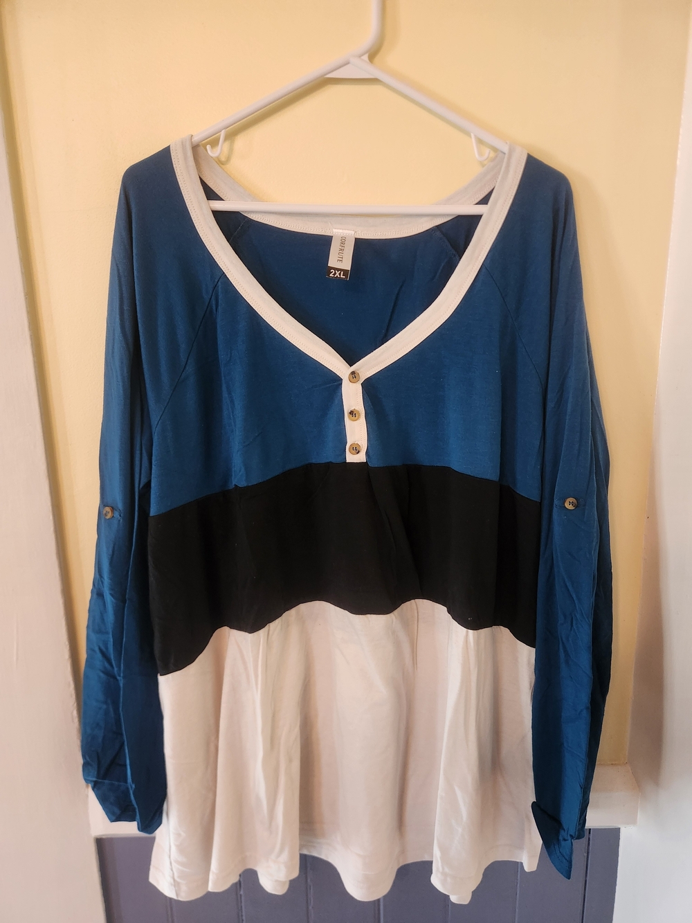 Colorblock V-Neck Long Sleeve Blouse - Blue/Black/White